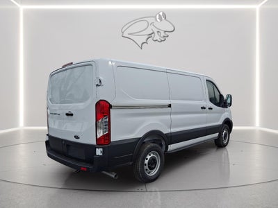 2025 Ford Transit 250