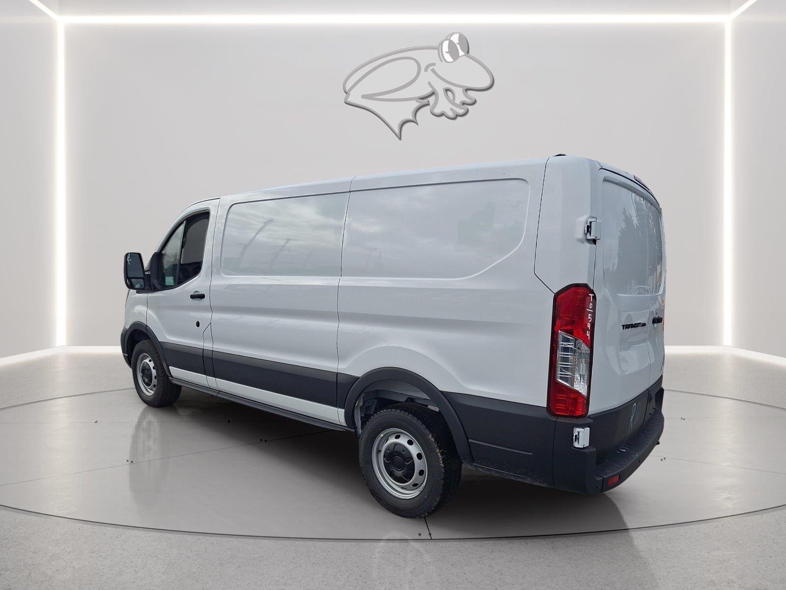 2026 Ford Transit Cargo Van T-250 130" Low Rf 9150 GVWR RWD