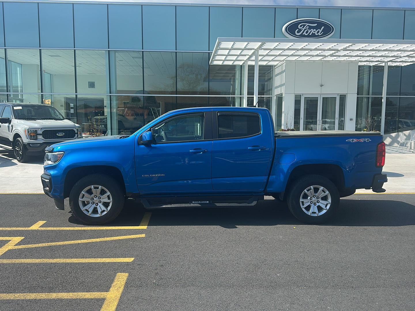 2022 Chevrolet Colorado 4WD LT
