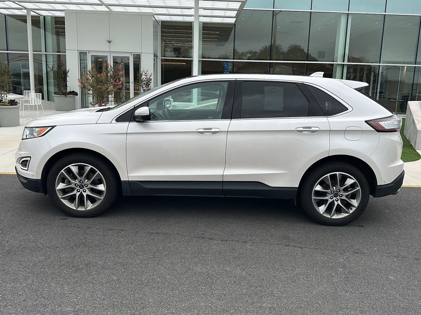 2018 Ford Edge Titanium