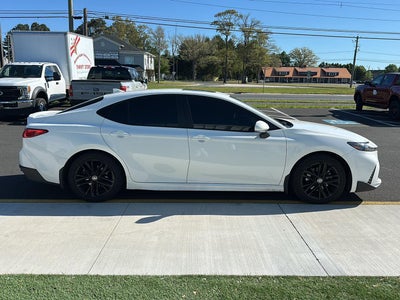 2025 Toyota Camry SE