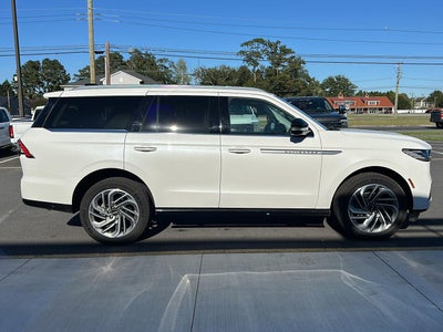 2025 Lincoln Navigator Reserve