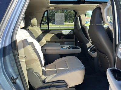2023 Lincoln Navigator L Reserve