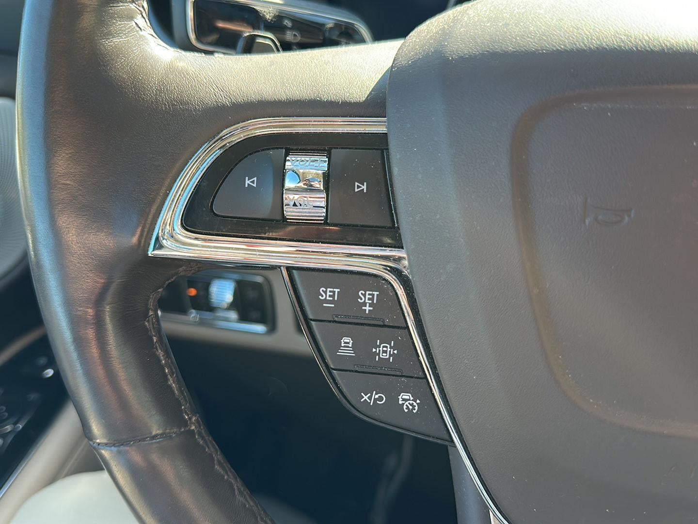 2023 Lincoln Navigator L Reserve