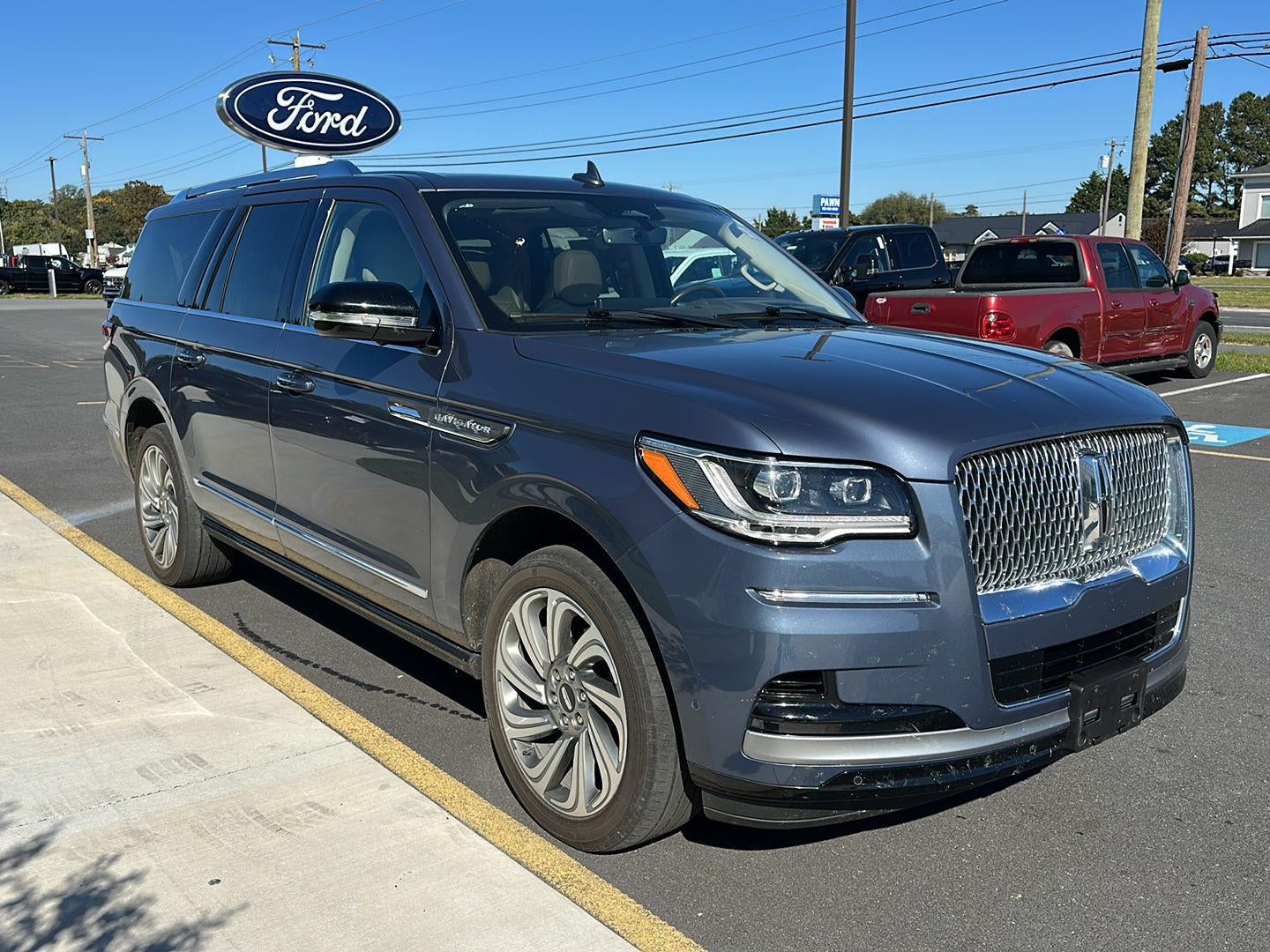 2023 Lincoln Navigator L Reserve