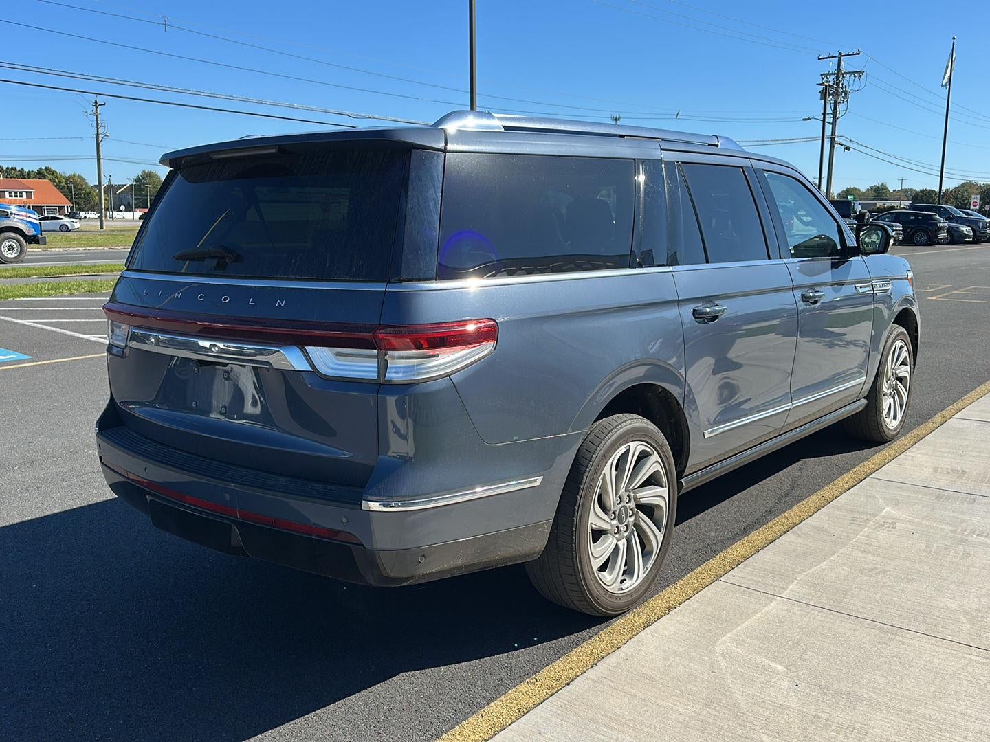 2023 Lincoln Navigator L Reserve