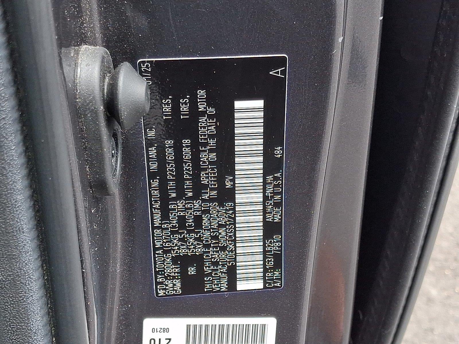 2025 Toyota Sienna Platinum 7-Passenger