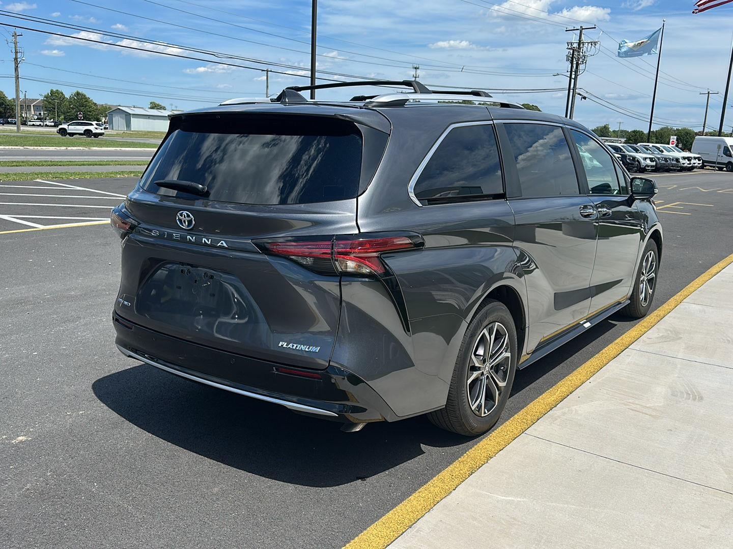 2025 Toyota Sienna Platinum 7-Passenger
