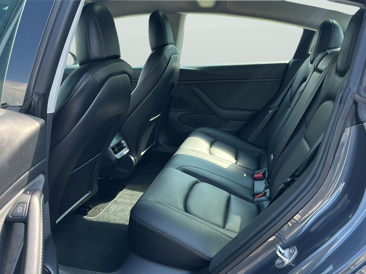 2021 Tesla Model 3 Performance