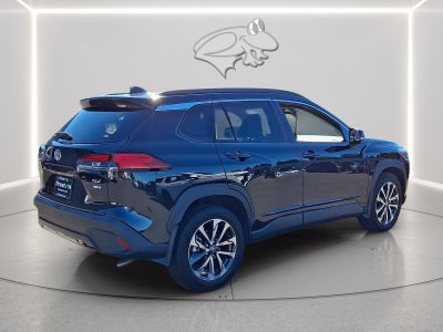 2025 Toyota Corolla Cross XLE
