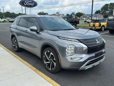 2023 Mitsubishi Outlander SEL