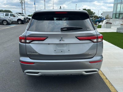 2023 Mitsubishi Outlander SEL