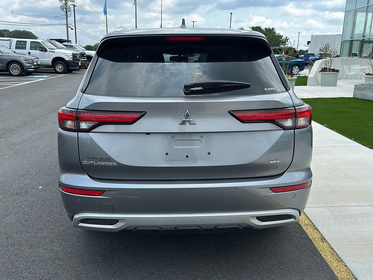 2023 Mitsubishi Outlander SEL