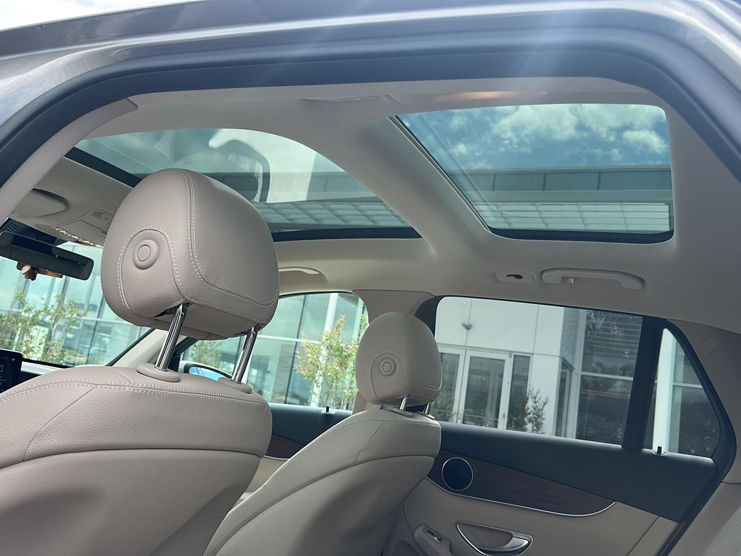 2021 Mercedes-Benz Glc GLC 300
