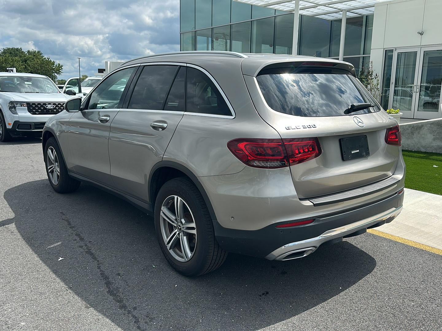 2021 Mercedes-Benz Glc GLC 300