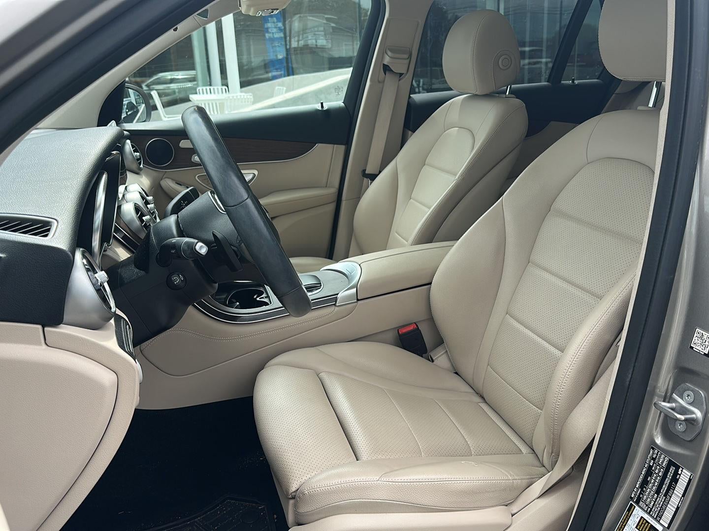 2021 Mercedes-Benz Glc GLC 300