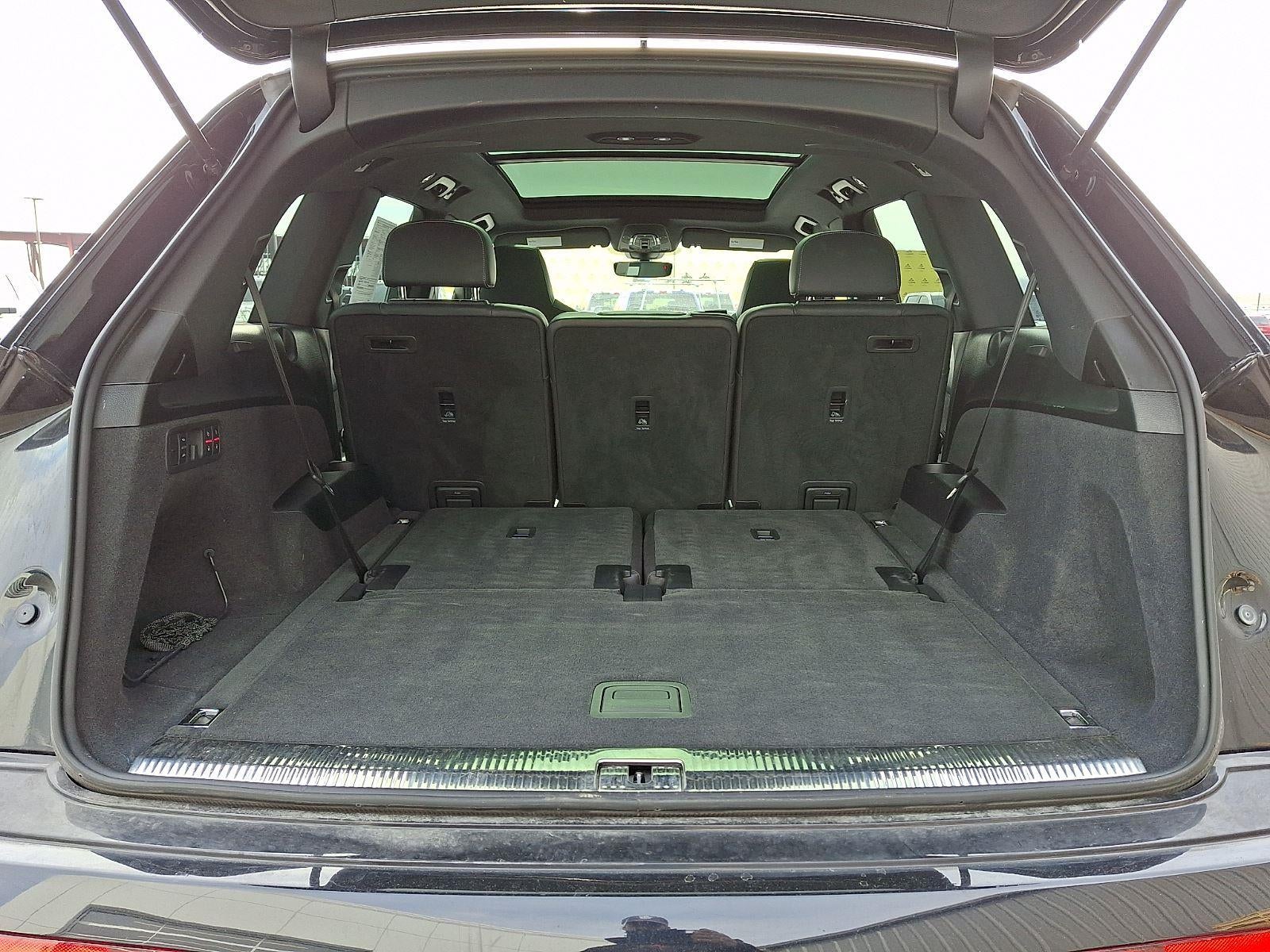 2021 Audi SQ7 Premium Plus