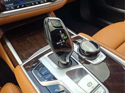 2021 BMW 7 Series 750i xDrive