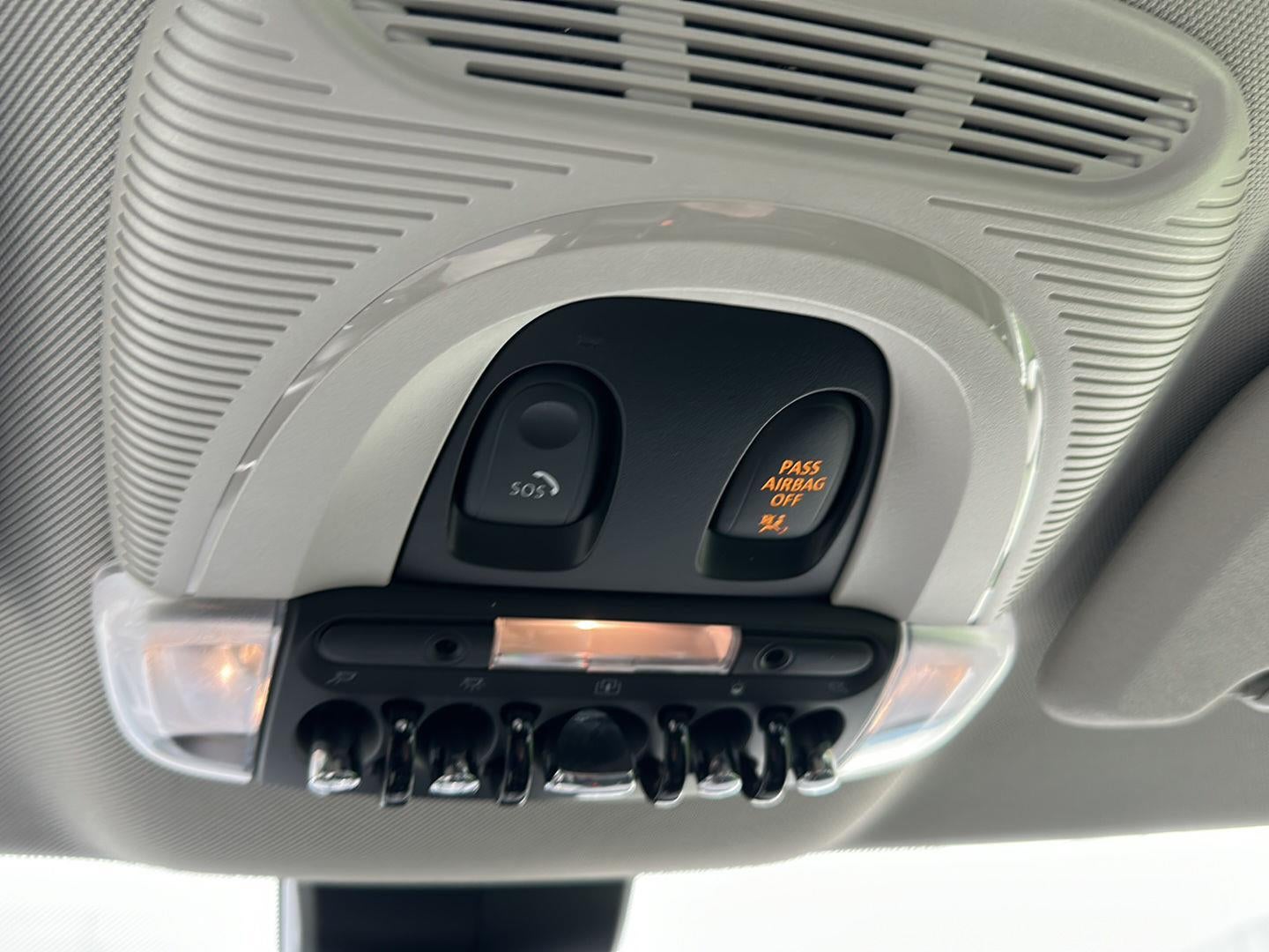 2023 MINI Countryman Cooper SE