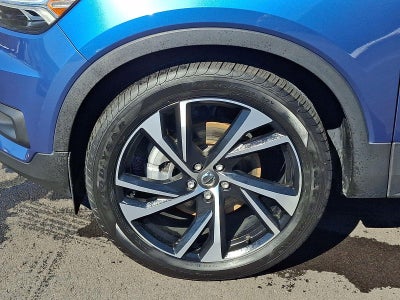 2021 Volvo XC40 R-Design