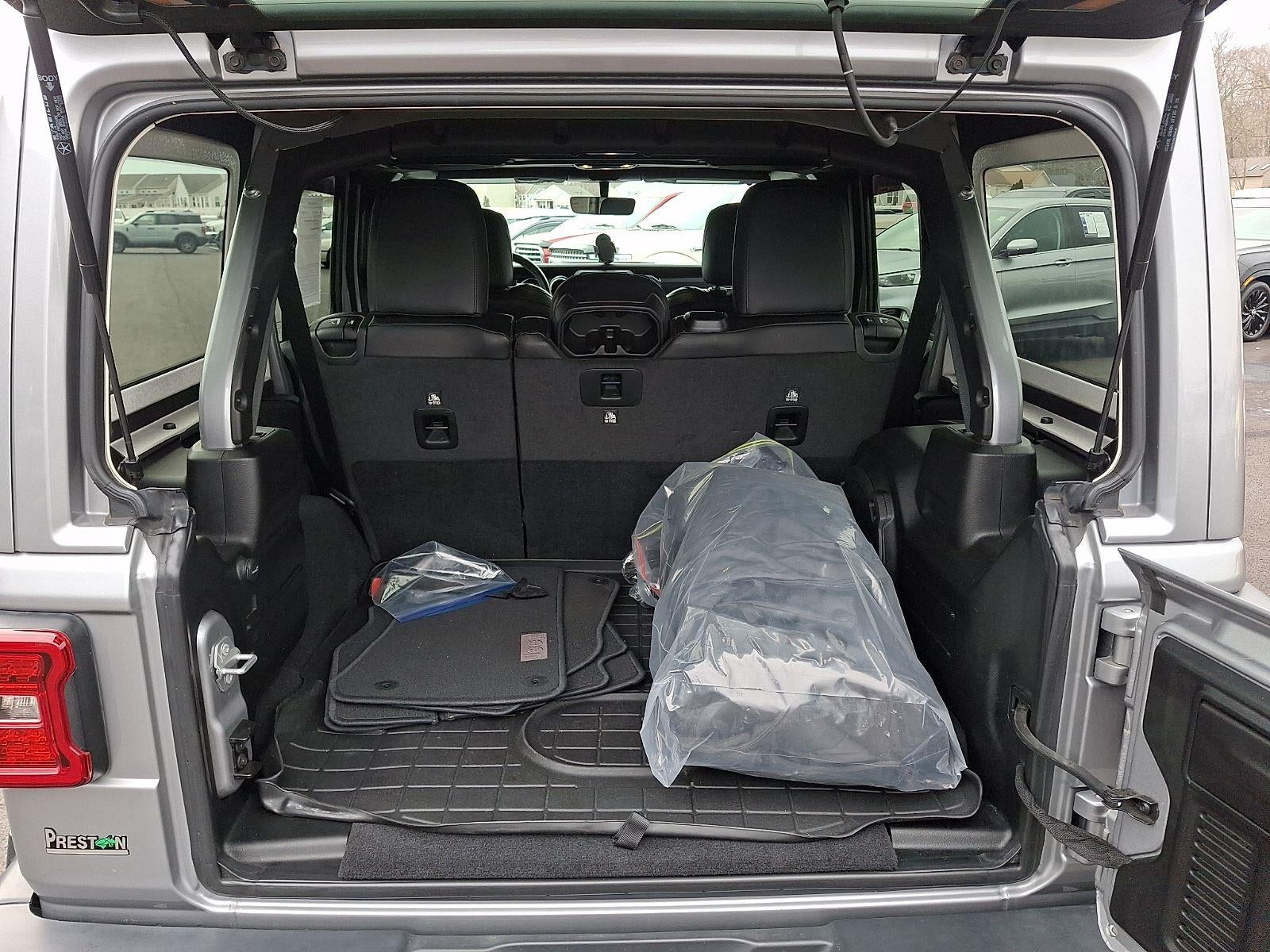 2021 Jeep Wrangler Unlimited Sahara Altitude