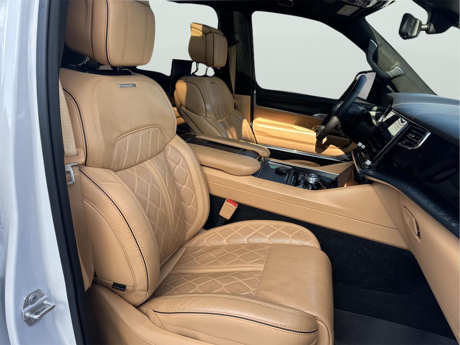 2024 Jeep Grand Wagoneer Series III Obsidian