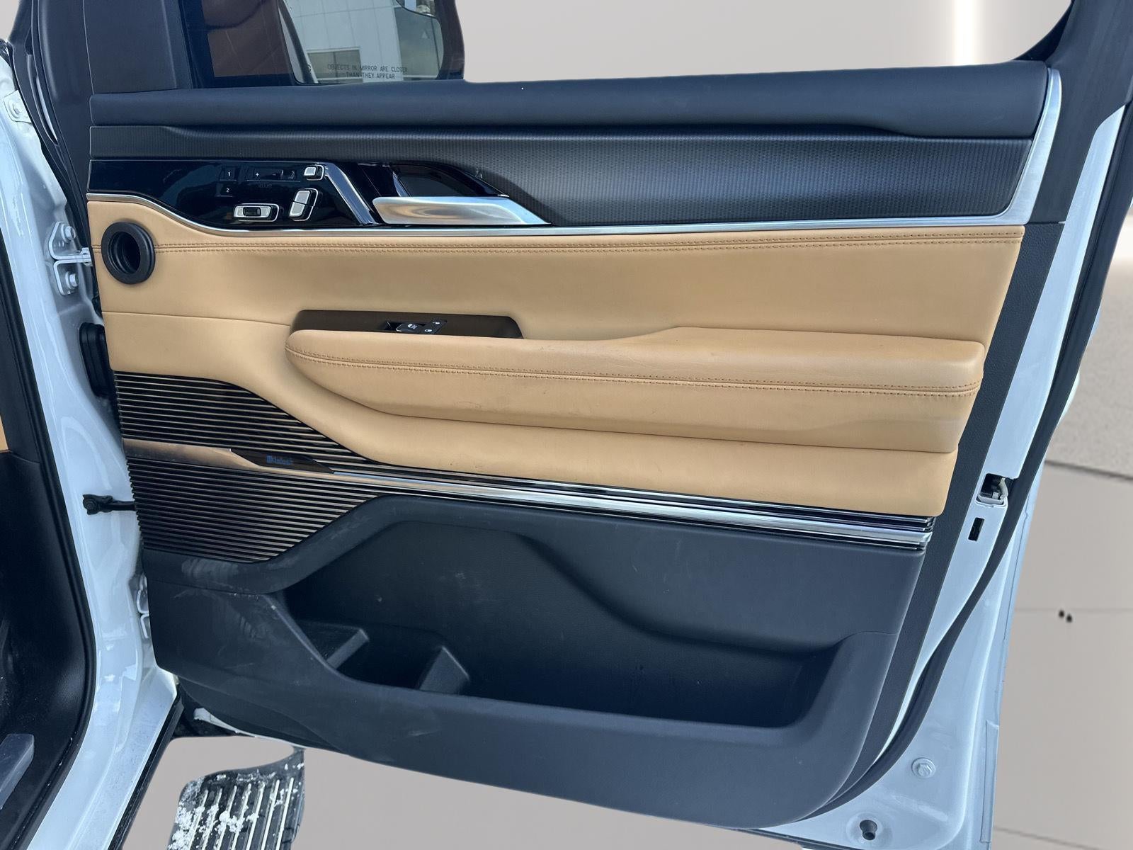 2024 Jeep Grand Wagoneer Series III Obsidian