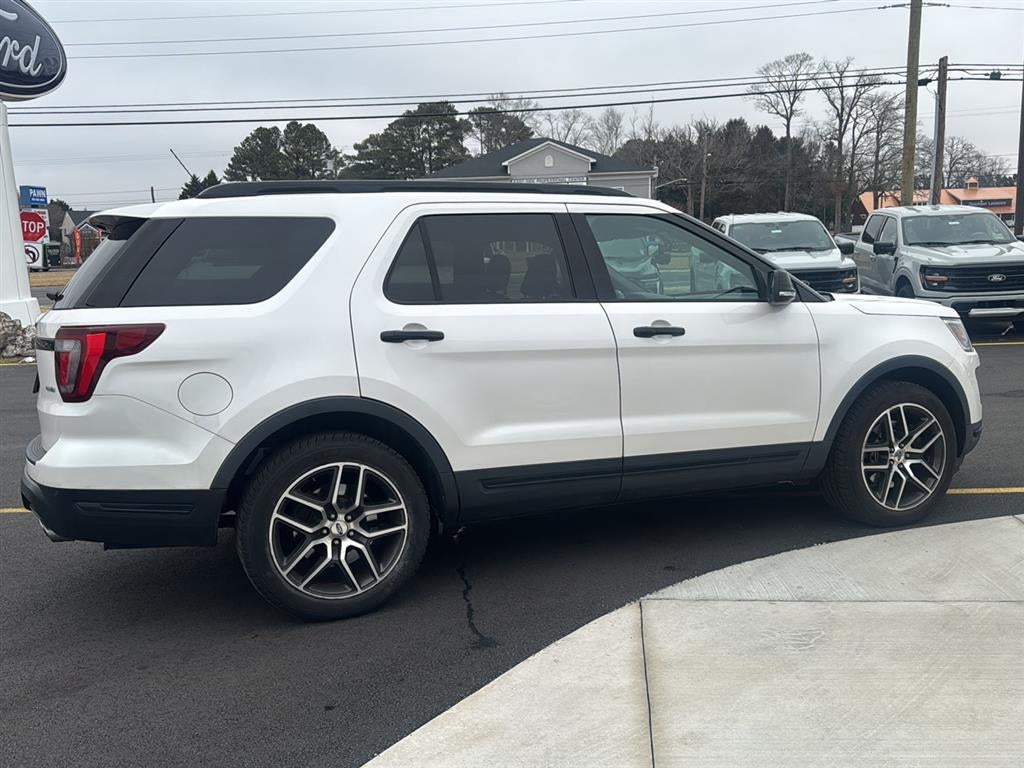 2019 Ford Explorer Sport