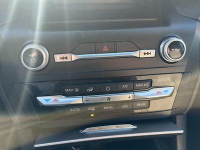 2020 Ford Explorer Base