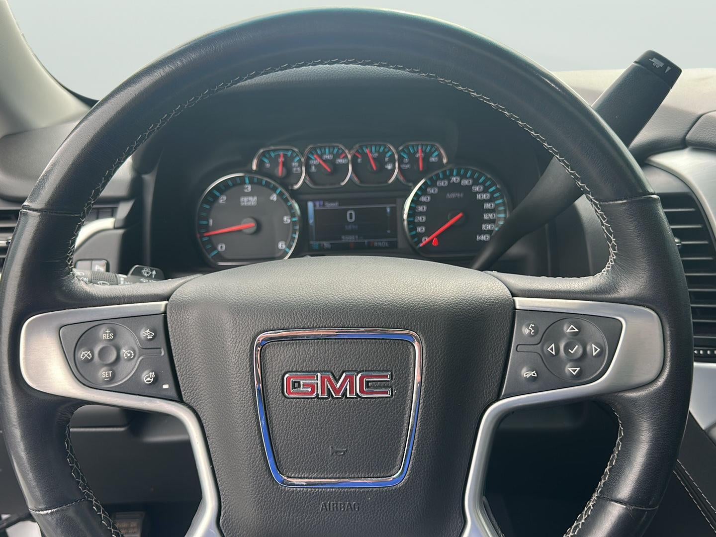 2020 GMC Yukon SLT