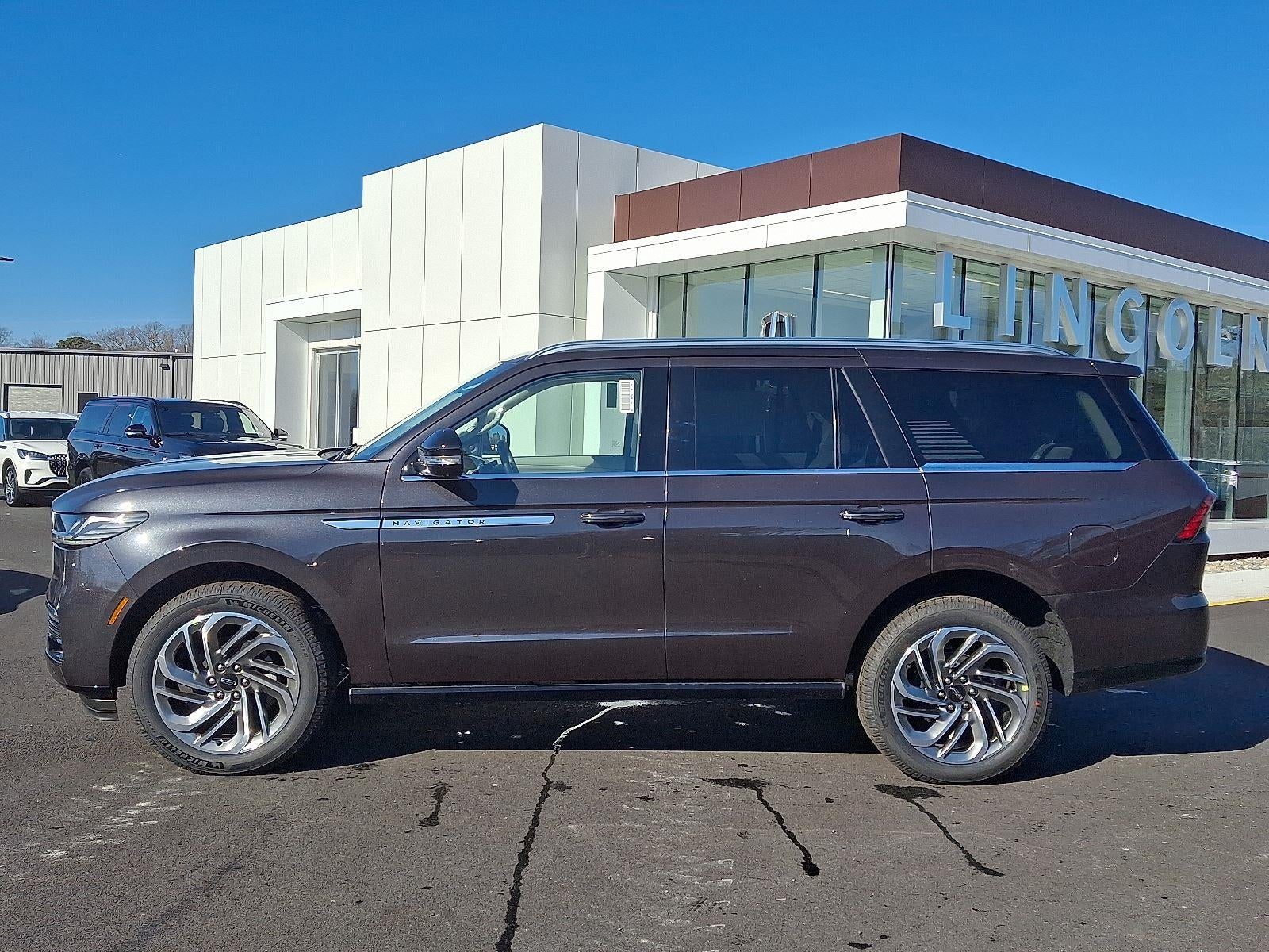 2025 Lincoln Navigator Reserve