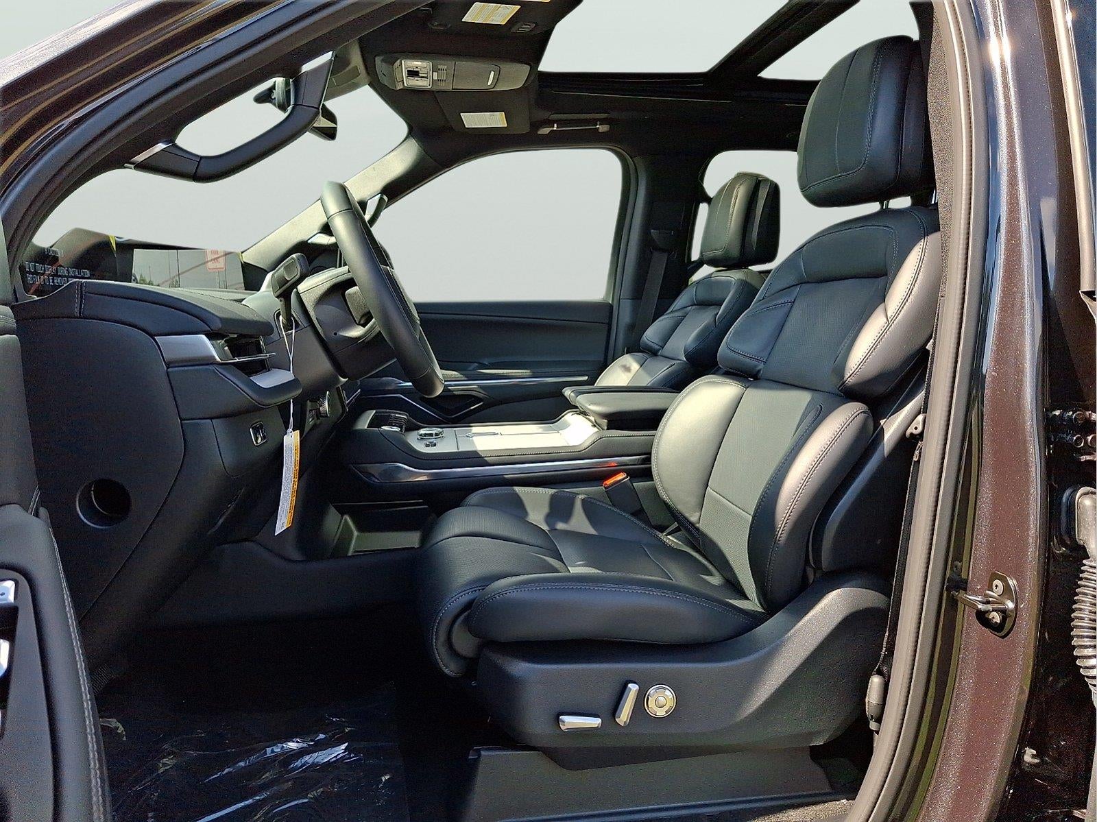 2027 Lincoln Navigator Reserve
