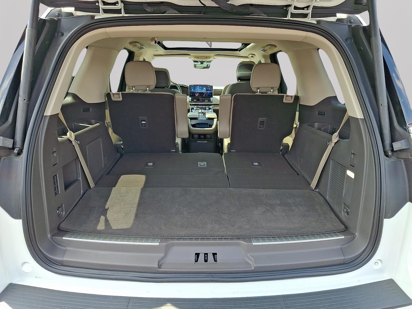 2024 Lincoln Navigator Premiere