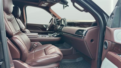 2018 Lincoln Navigator Black Label