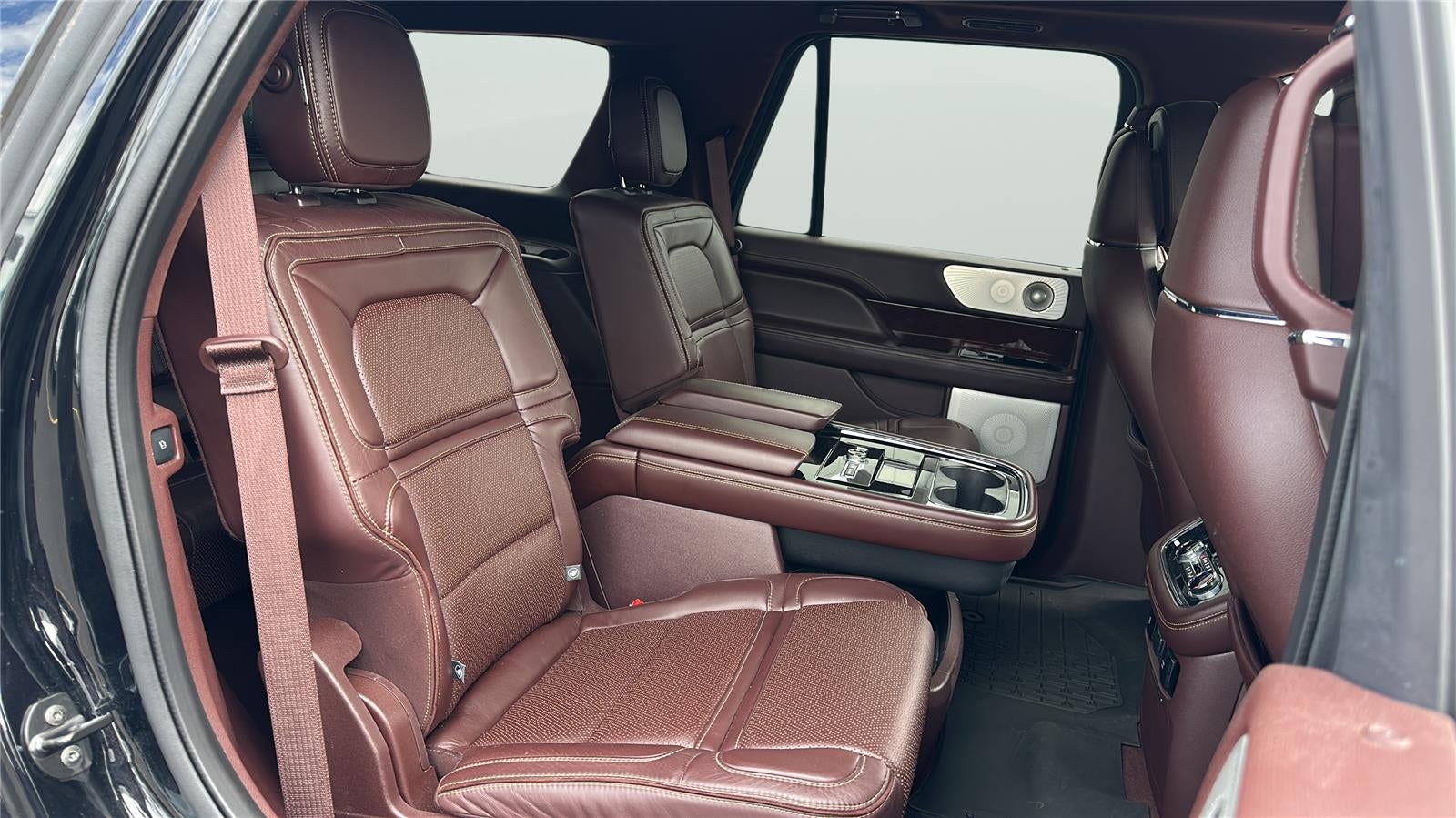 2018 Lincoln Navigator Black Label