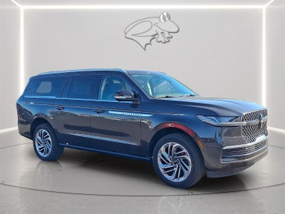 2026 Lincoln Navigator L Reserve