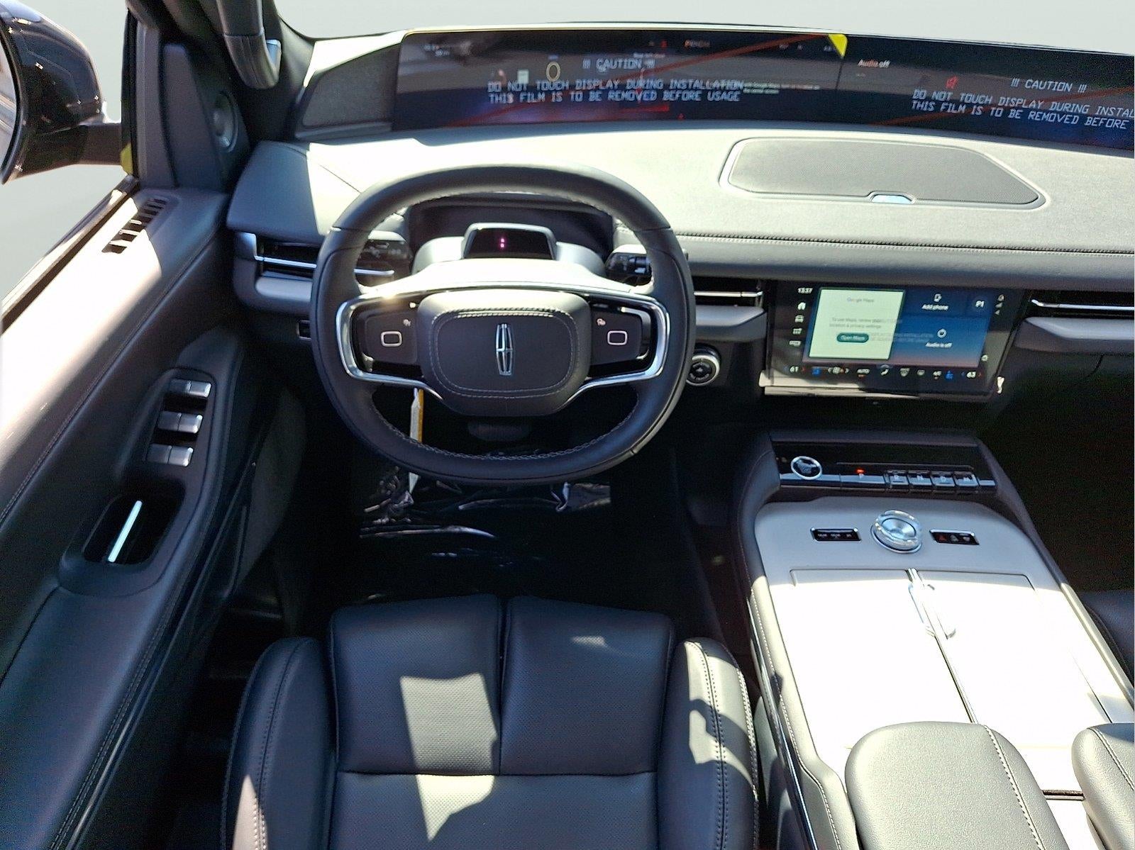 2027 Lincoln Navigator L Reserve