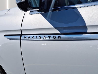 2025 Lincoln Navigator L Reserve