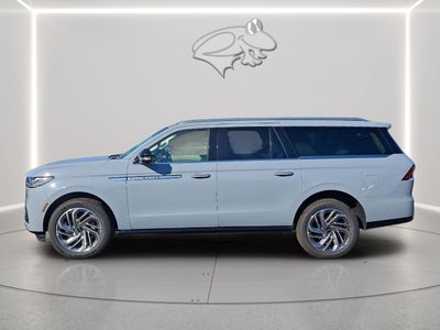 2025 Lincoln Navigator L Reserve