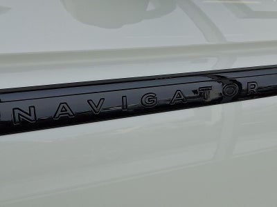 2025 Lincoln Navigator L Reserve