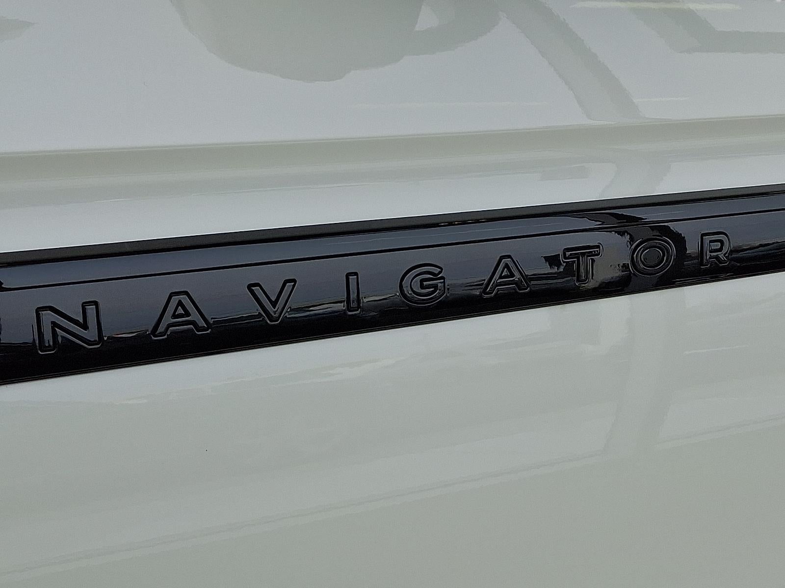 2025 Lincoln Navigator L Reserve