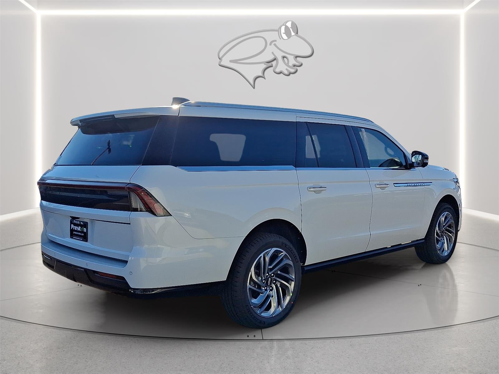 2026 Lincoln Navigator L Reserve