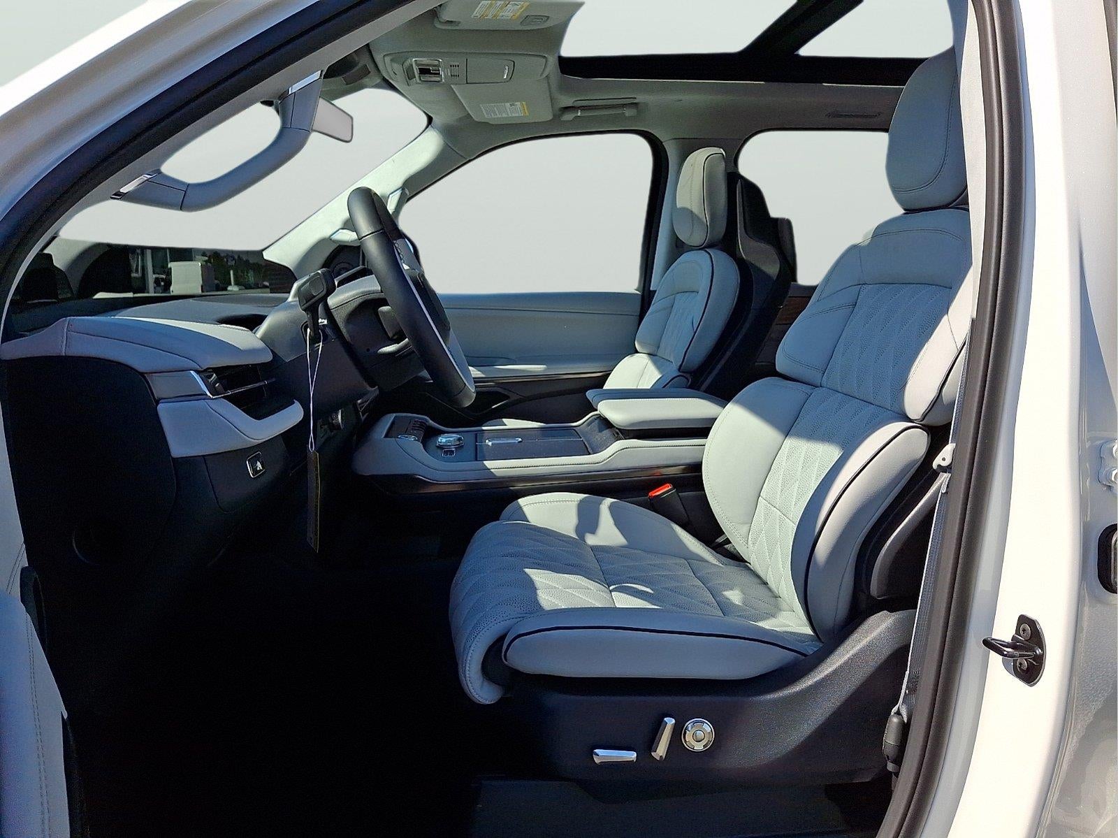 2026 Lincoln Navigator L Black Label
