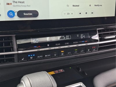 2025 Toyota Sienna Platinum 7-Passenger