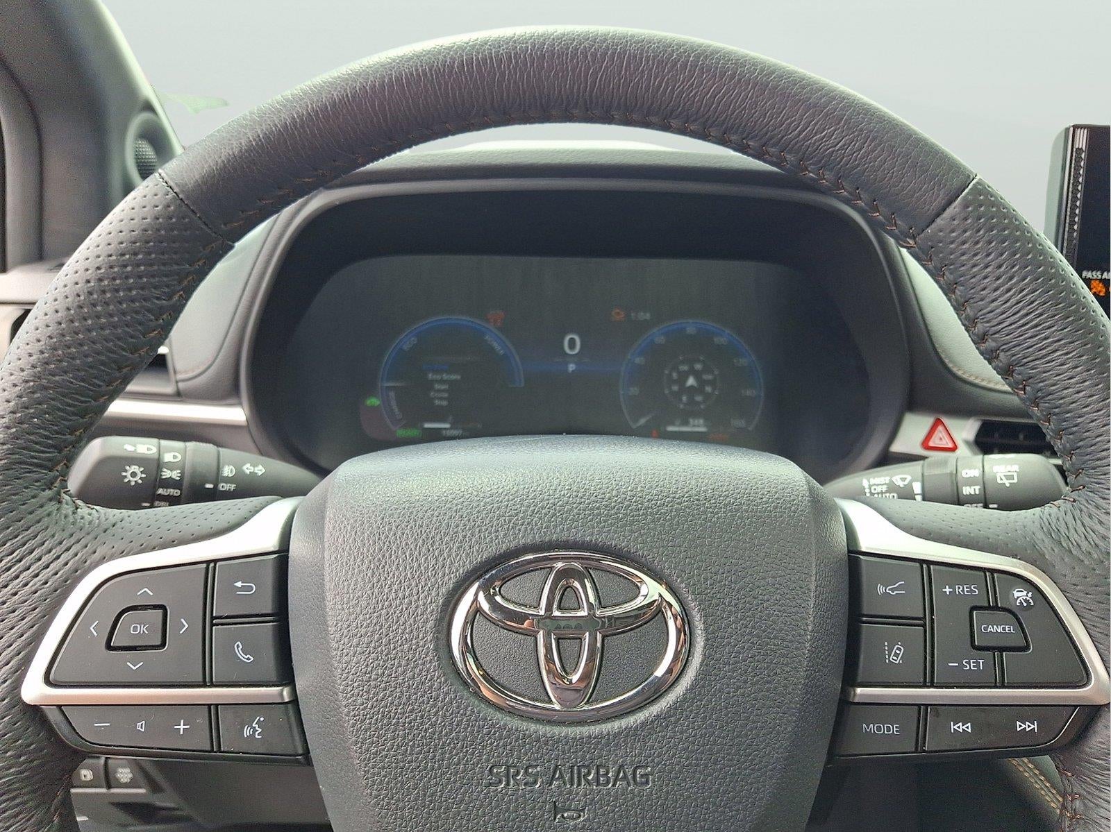 2025 Toyota Sienna Platinum 7-Passenger