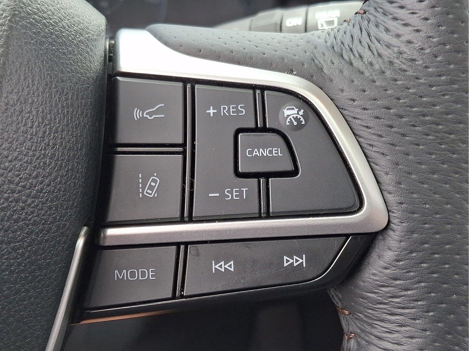 2025 Toyota Sienna Platinum 7-Passenger