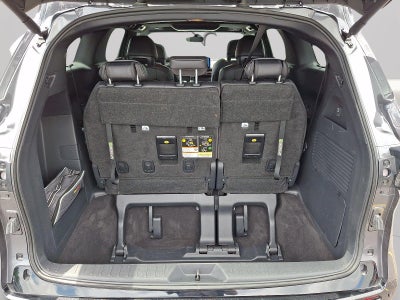 2025 Toyota Sienna Platinum 7-Passenger