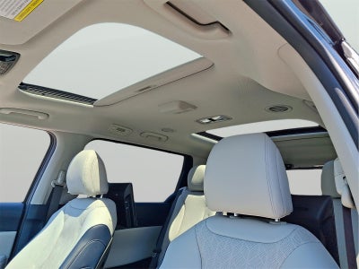 2025 Kia Carnival SX