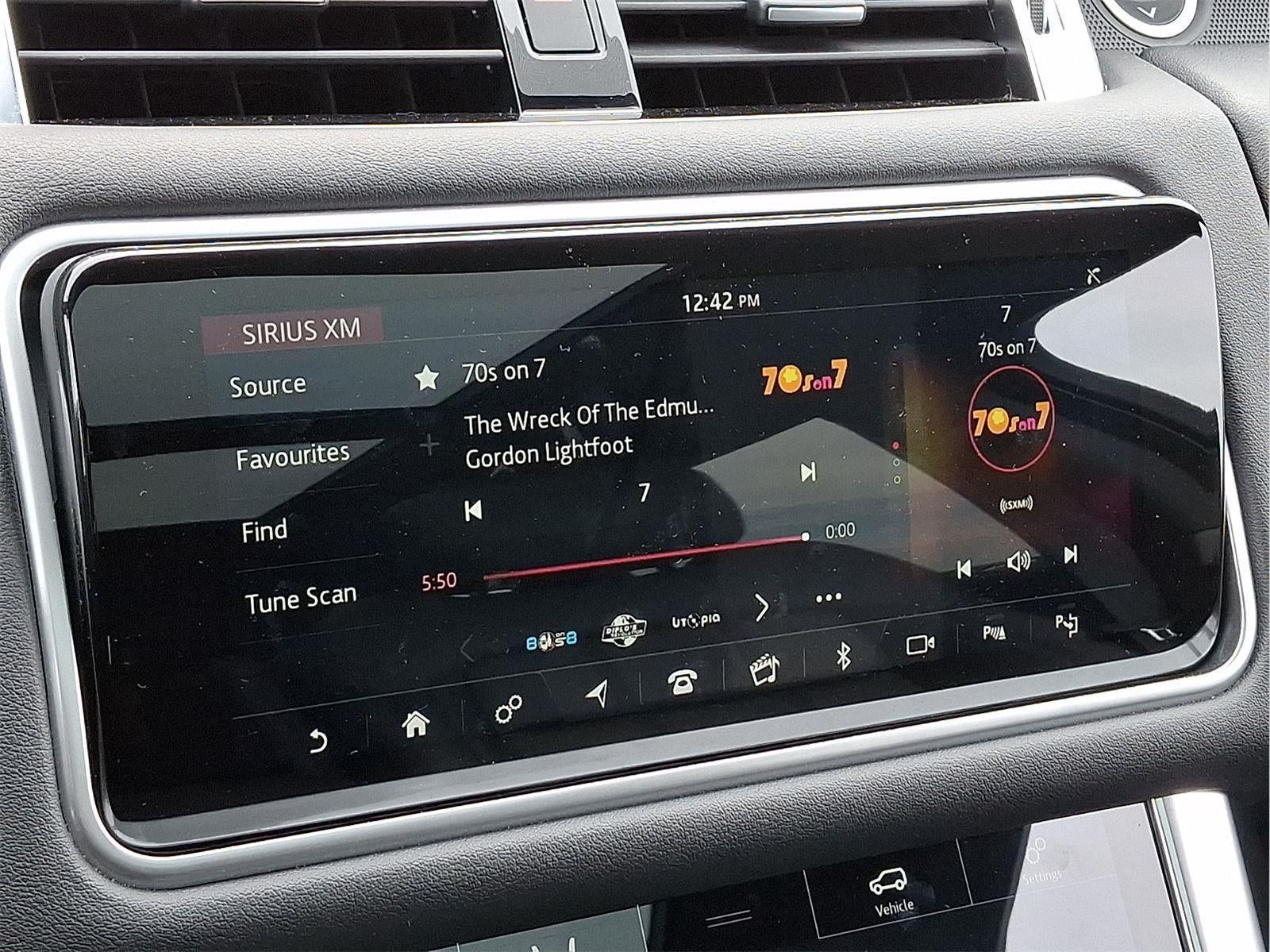 2021 Land Rover Range Rover Sport HSE Silver Edition