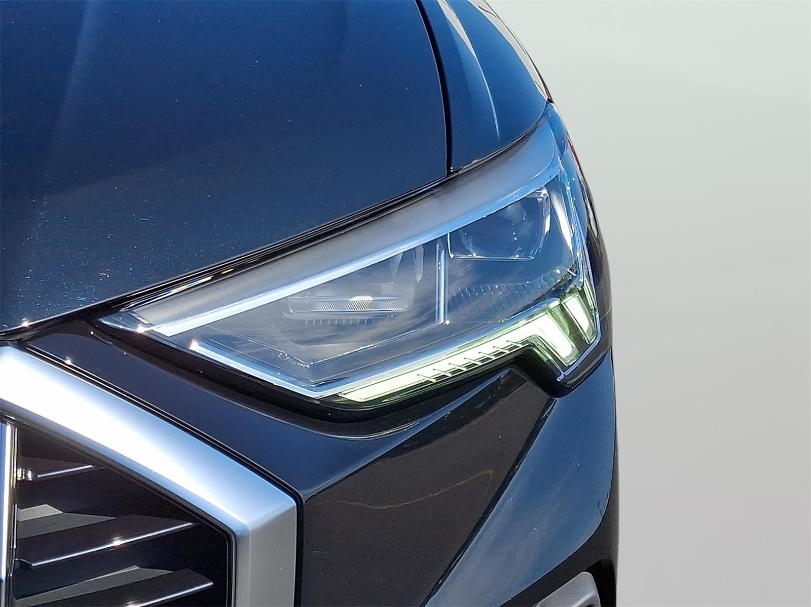 2024 Audi Q3 S line Premium Plus